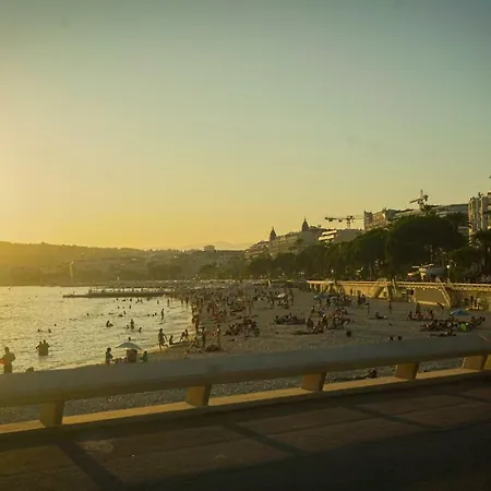 Apartment Blvd De La Croisette 82a, Cannes, La Reale *